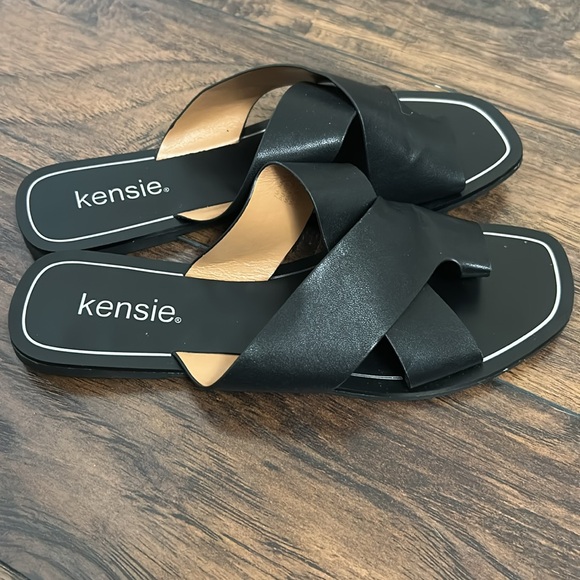 Kensie Women's Black Crisscross Sandals - Picture 2 of 5